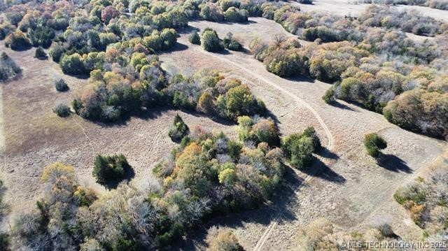 665 E 2130 Road E Property Photo 4