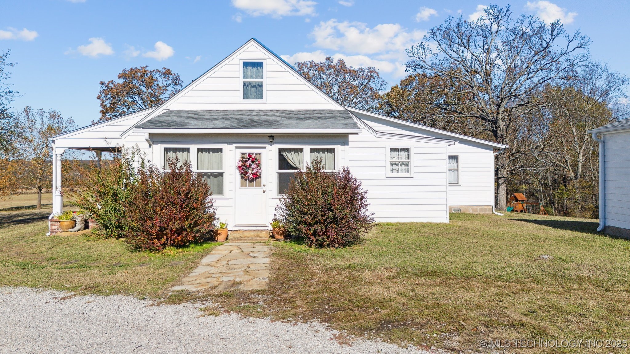 16881 S 4220 Road Property Photo 37