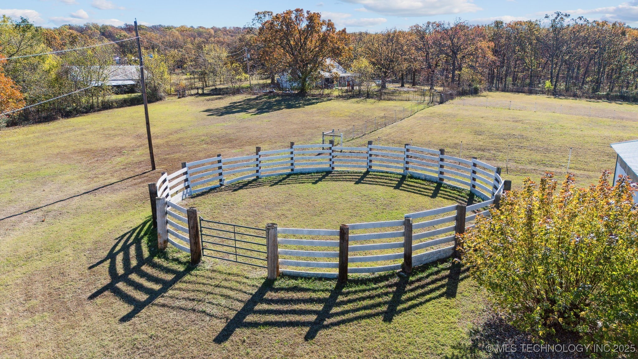 16881 S 4220 Road Property Photo 46