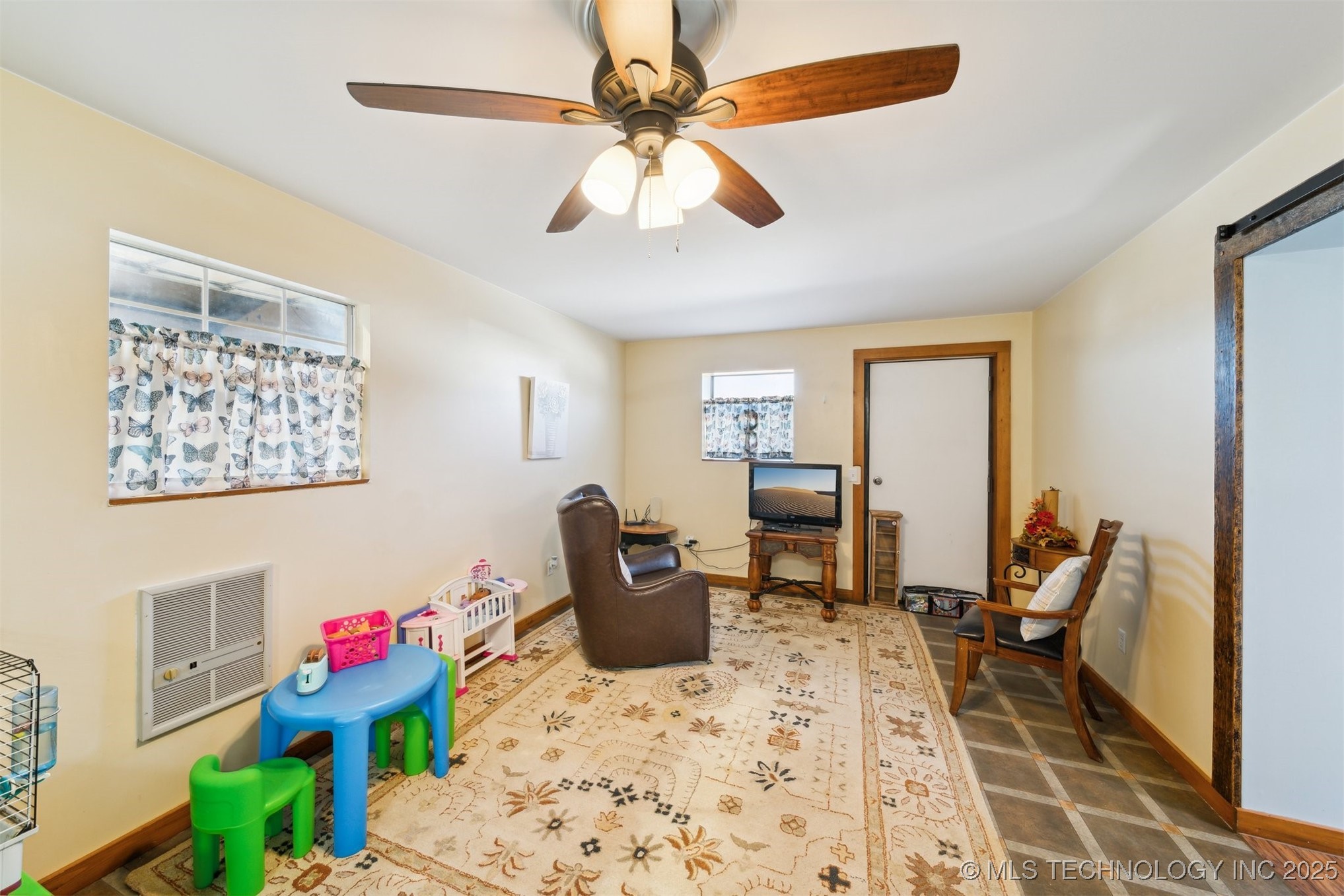 16881 S 4220 Road Property Photo 52