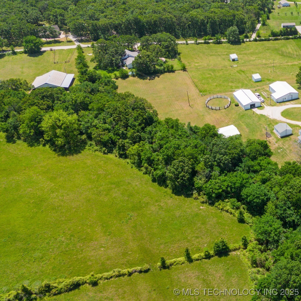 16881 S 4220 Road Property Photo 74