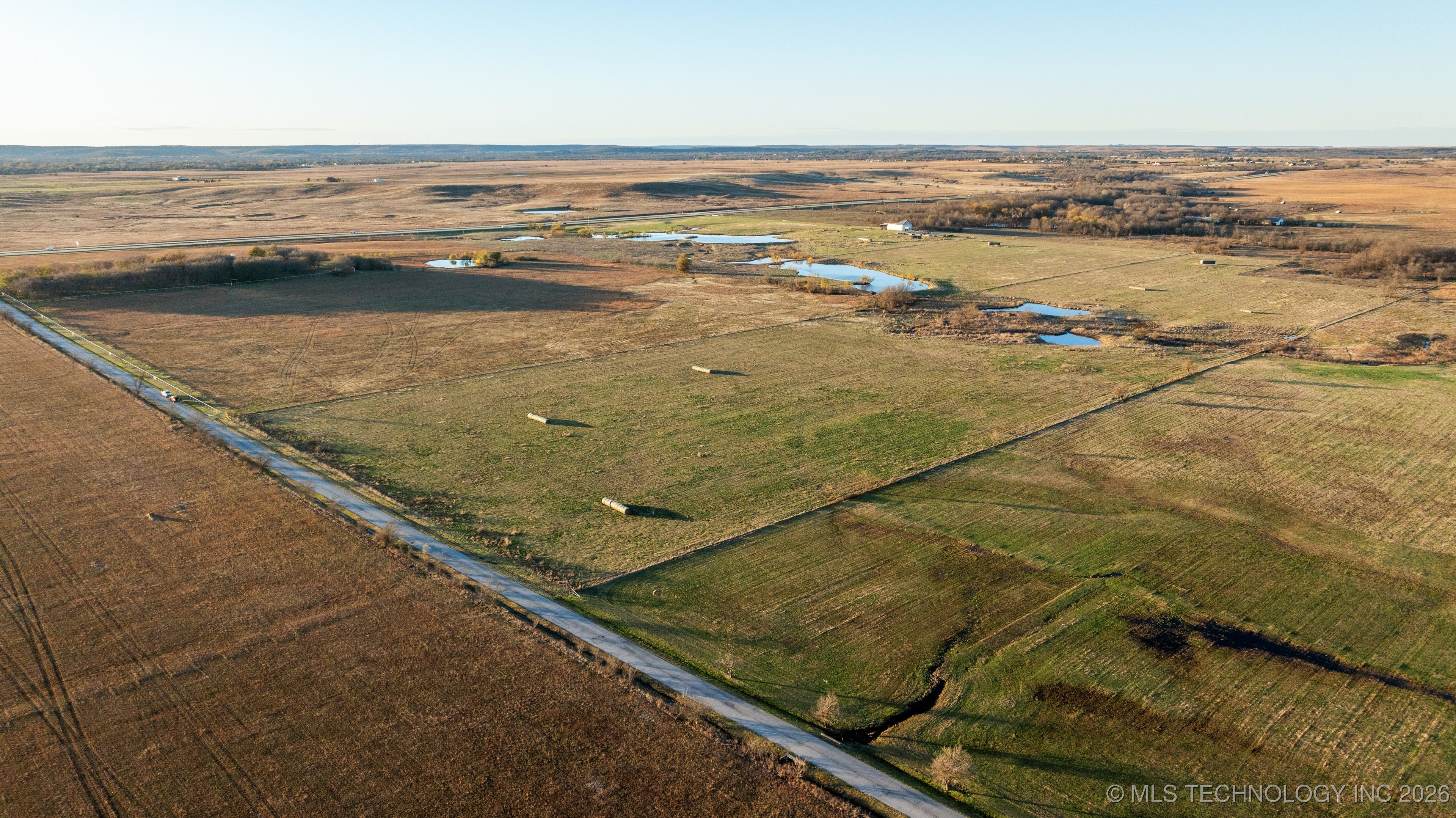 15985 Hwy 75 Property Photo 4