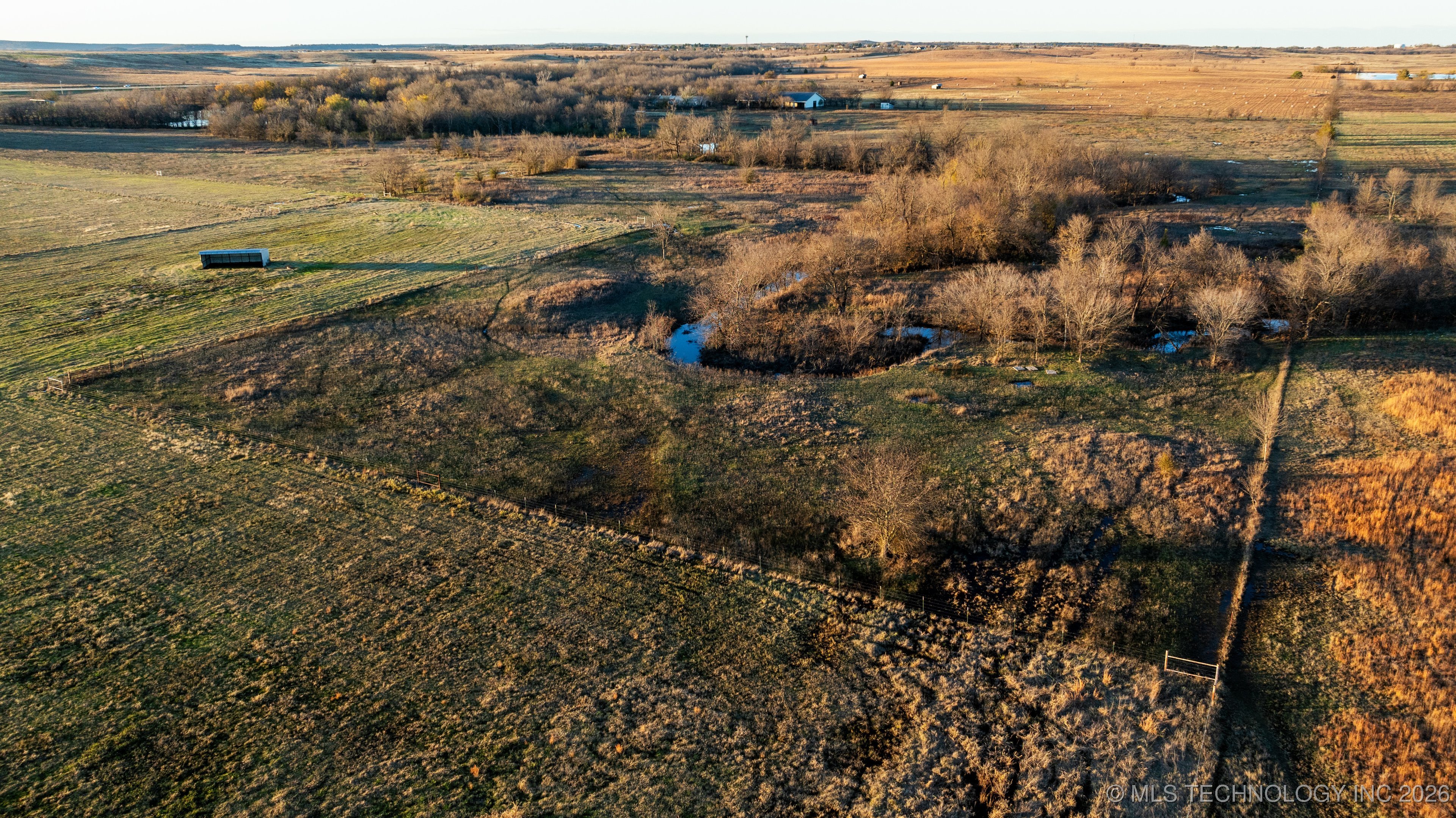 15985 Hwy 75 Property Photo 11