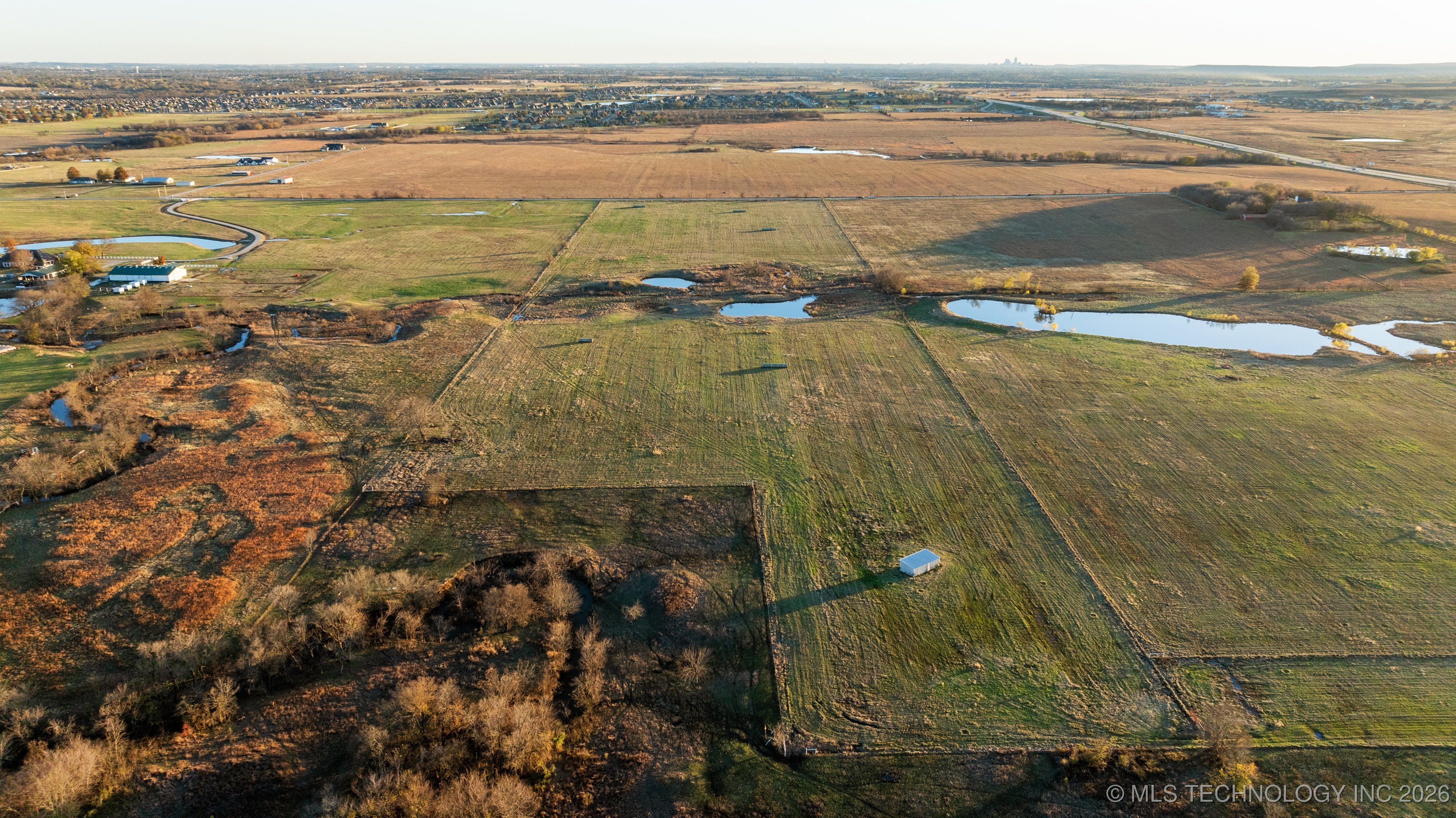 15985 Hwy 75 Property Photo 16