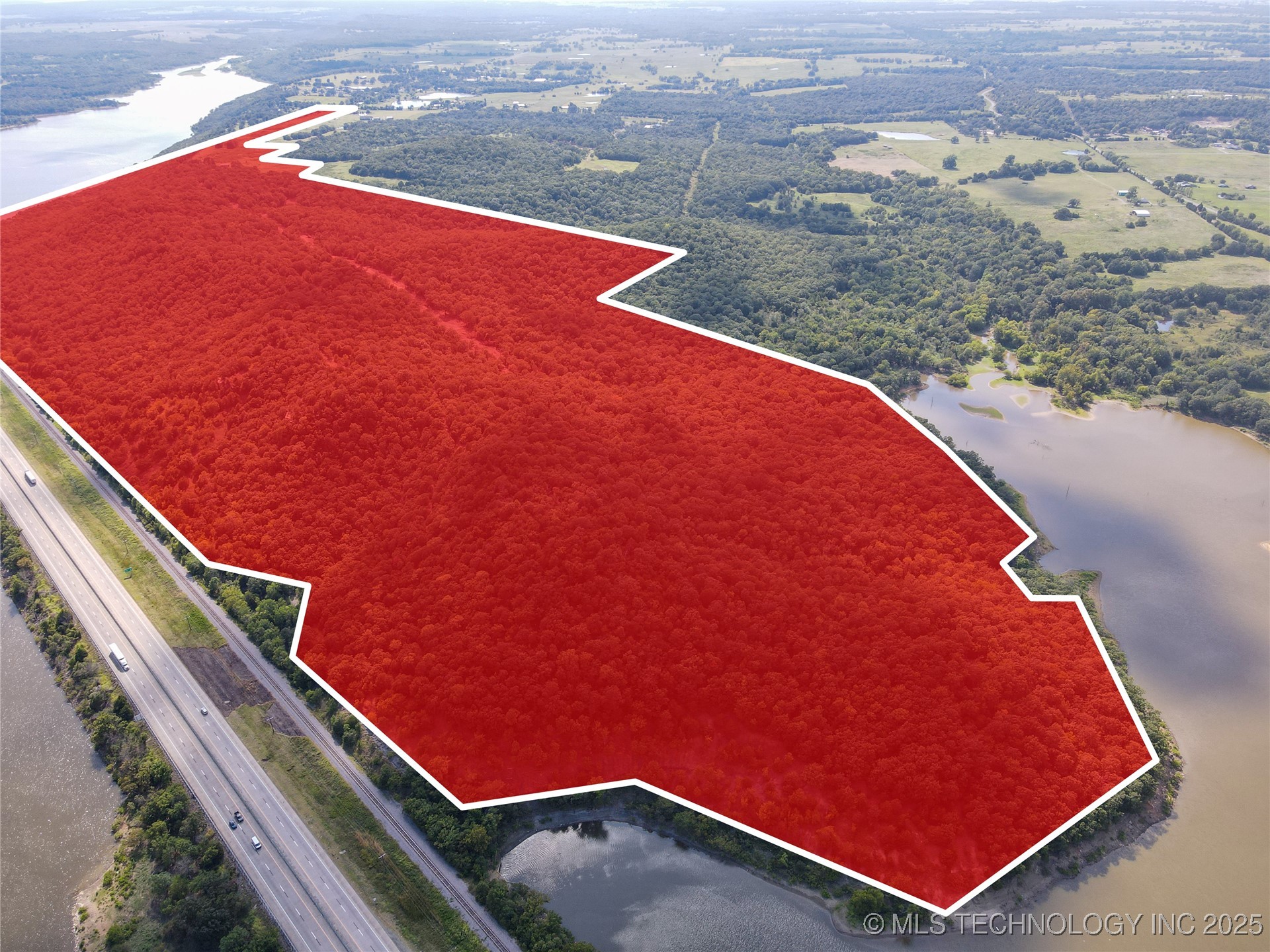 933 Higgins Property Photo 1