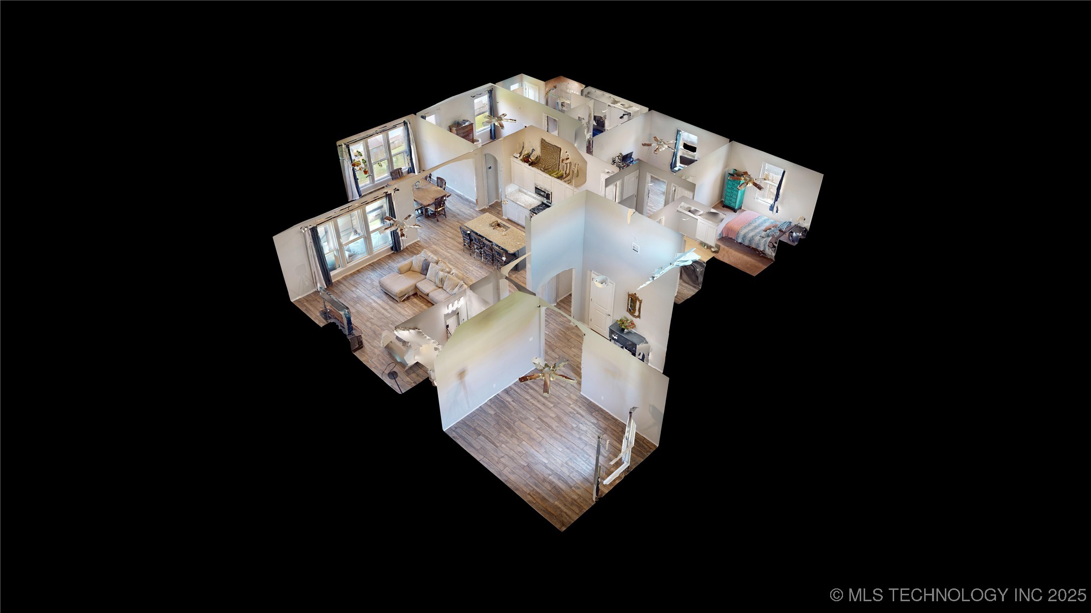 1423 E South Park Place Property Photo 2