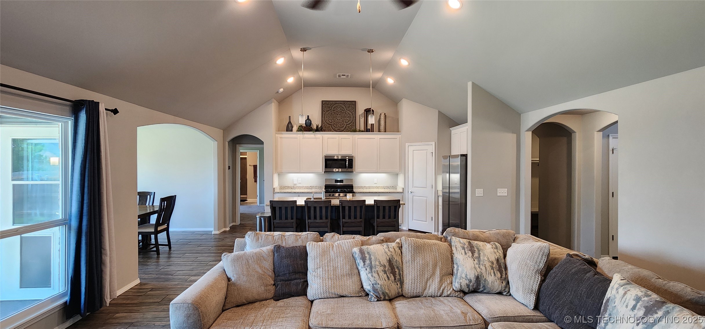 1423 E South Park Place Property Photo 14