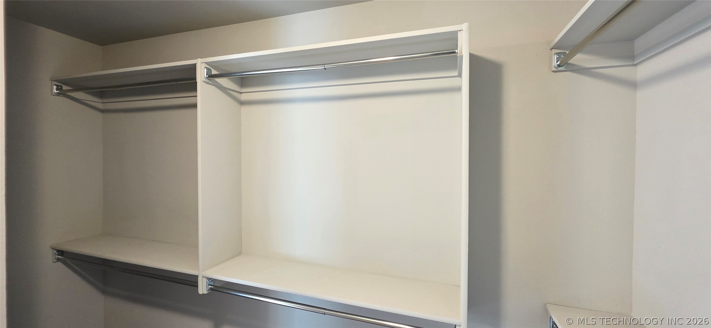 1423 E South Park Place Property Photo 37