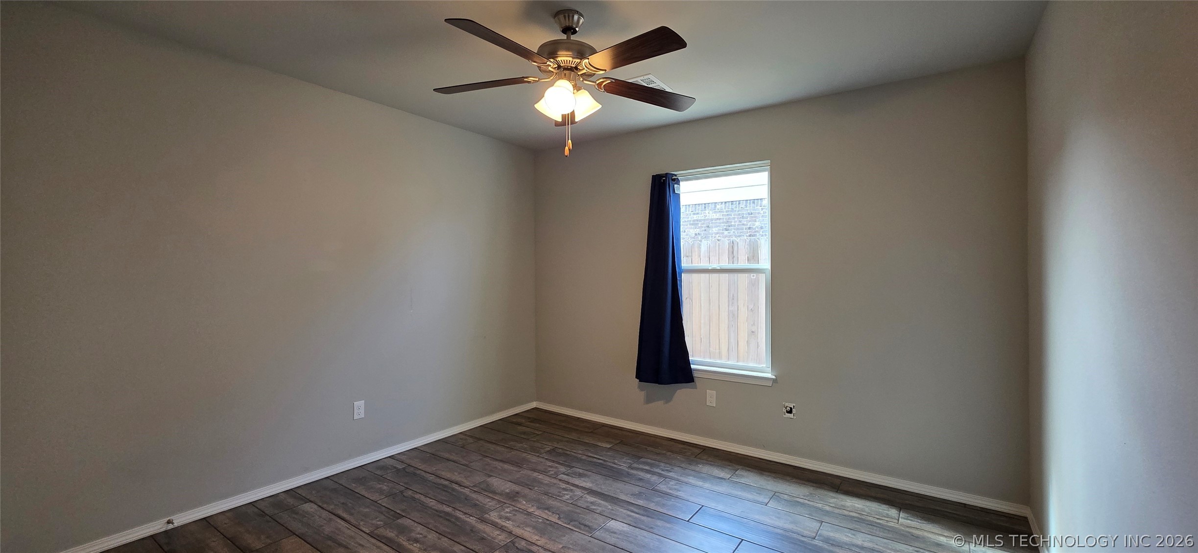 1423 E South Park Place Property Photo 42