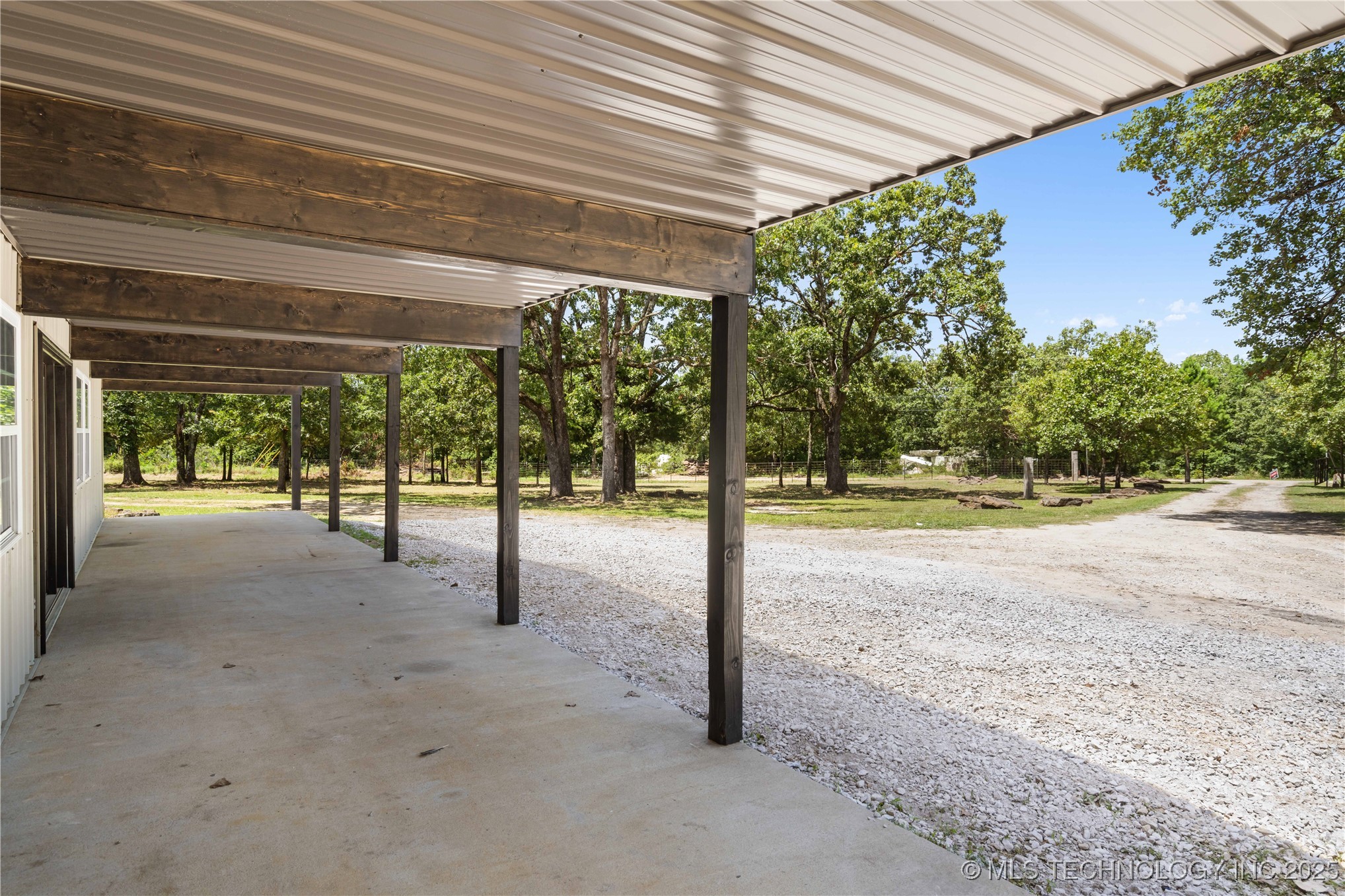 98399 S 4503 Road Property Photo 7