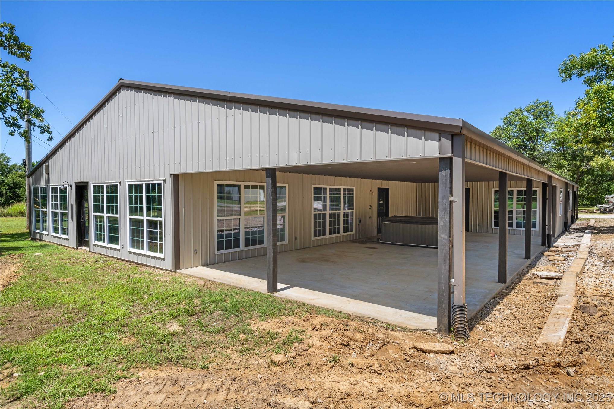 98399 S 4503 Road Property Photo 17