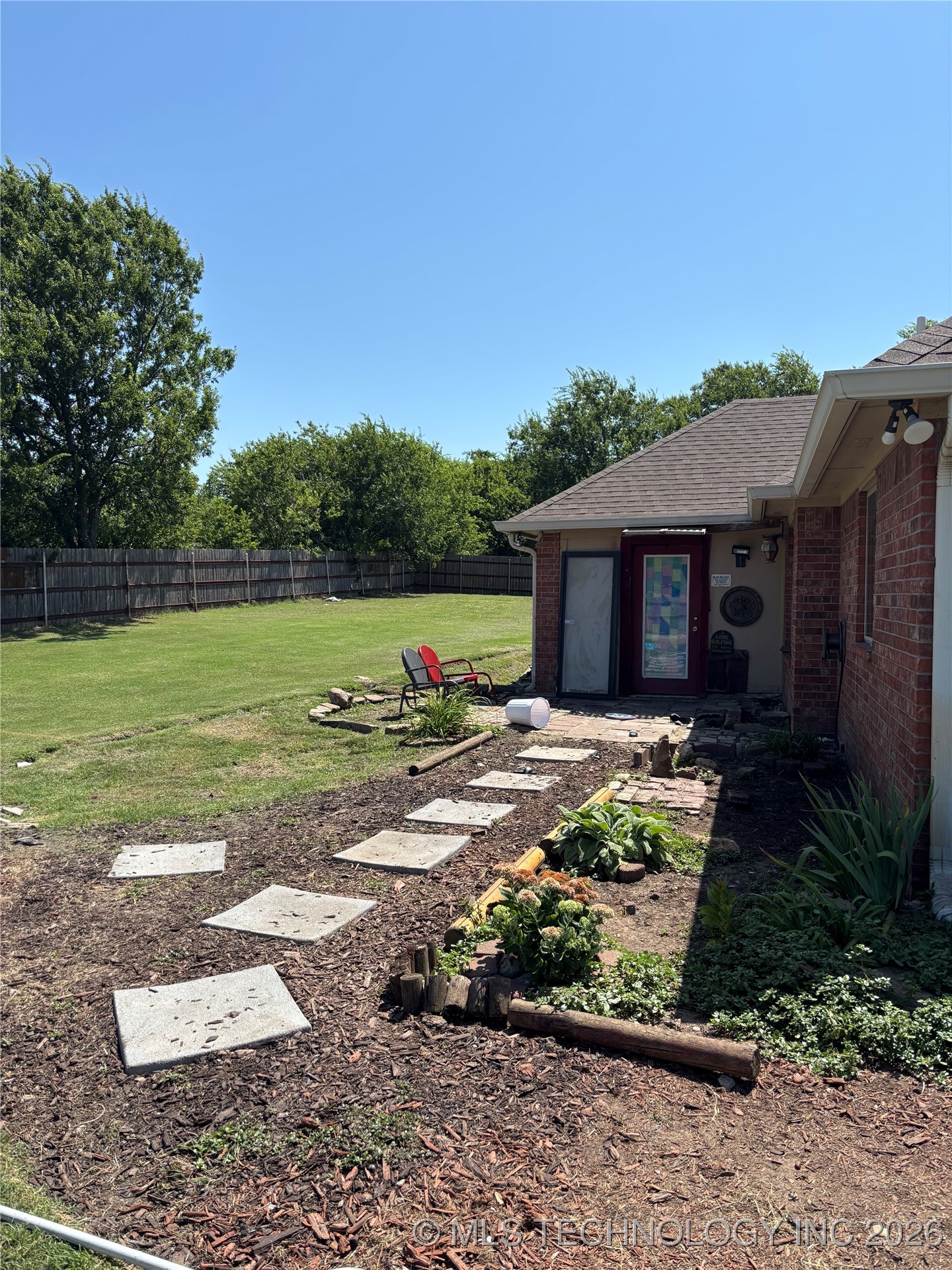 400 Scenic Circle Property Photo 18