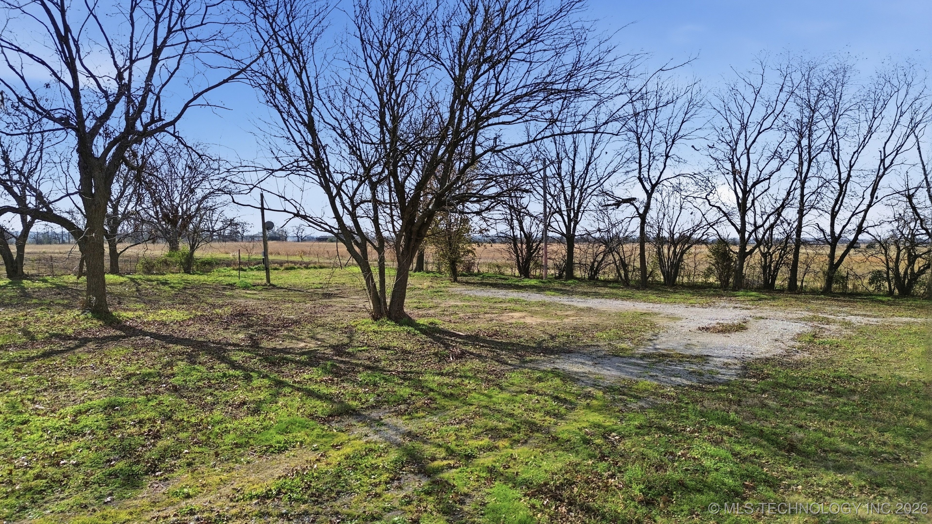 10908 N Memorial Drive E Property Photo 19