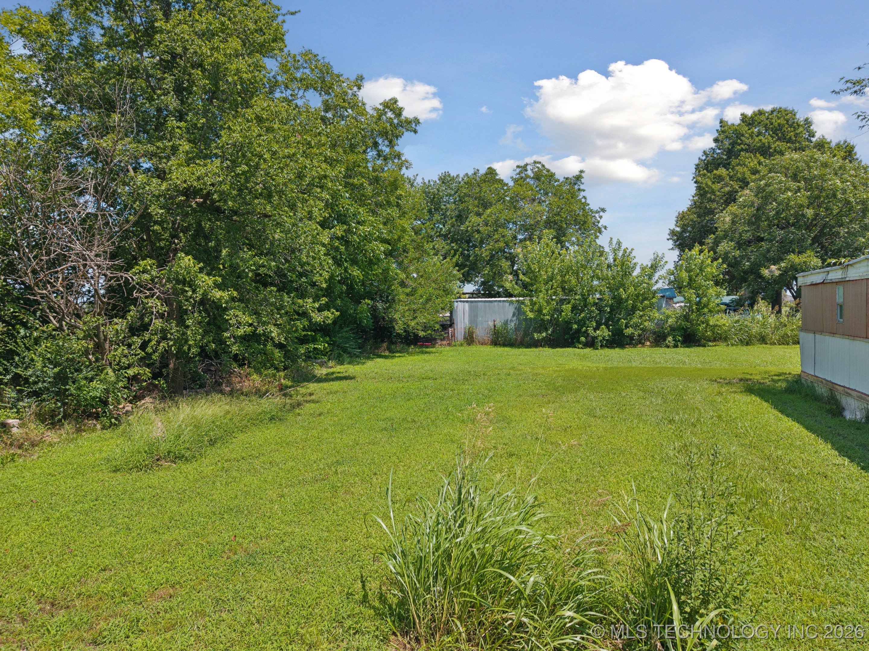 10908 N Memorial Drive E Property Photo 29