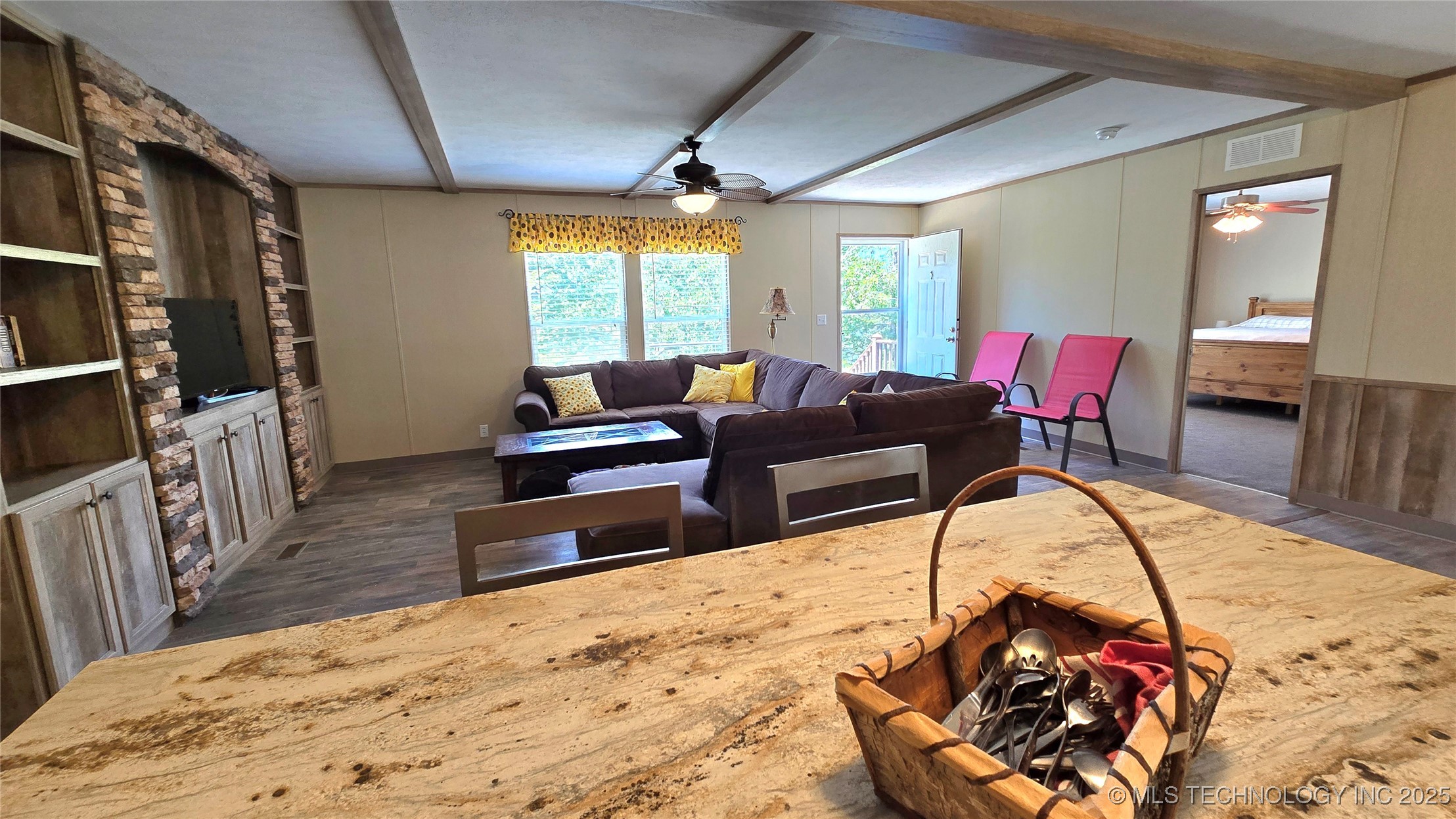 4918 Dozer Mountain Road Property Photo 12