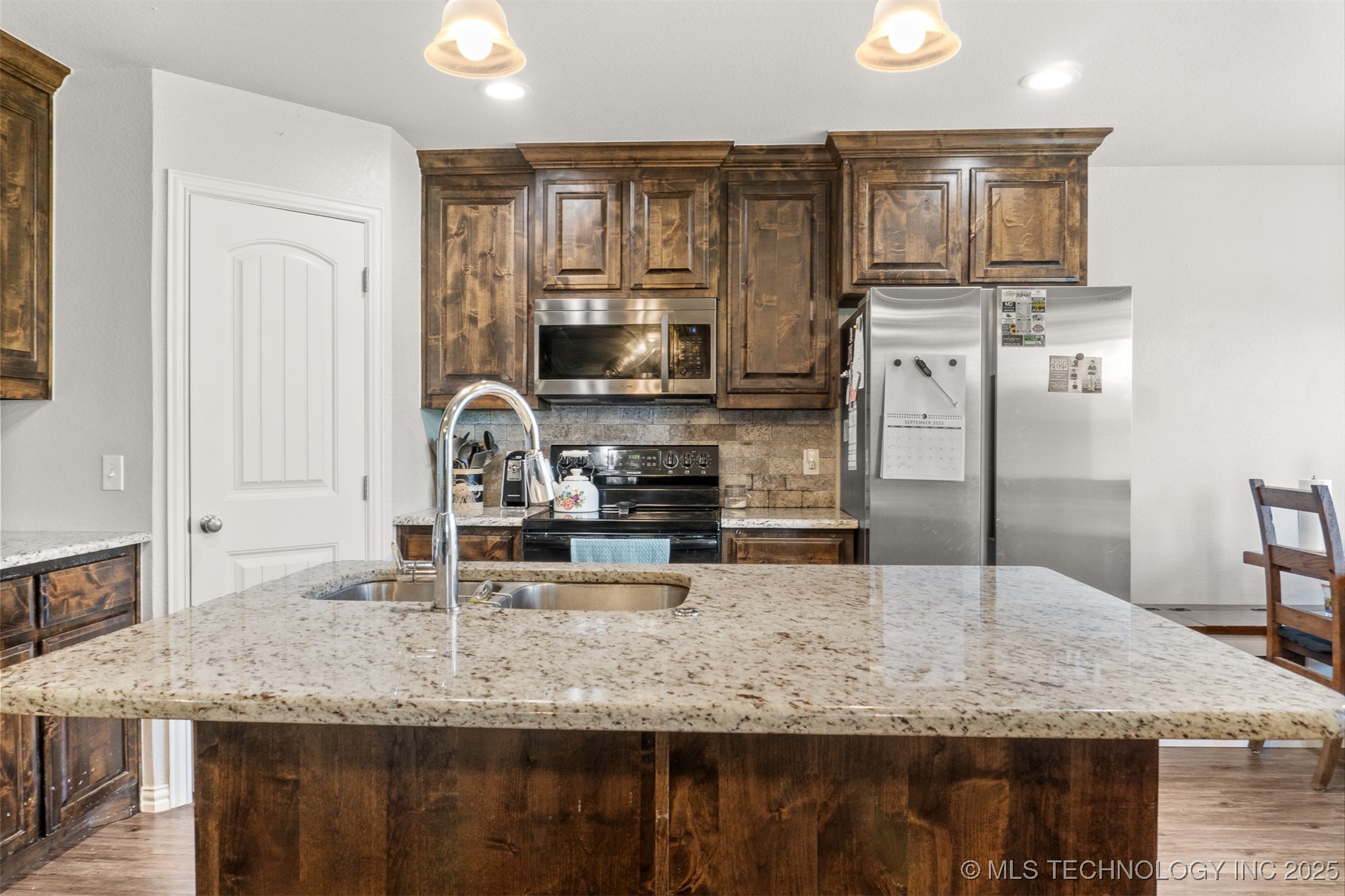 3400 Lazy Lane Property Photo 10