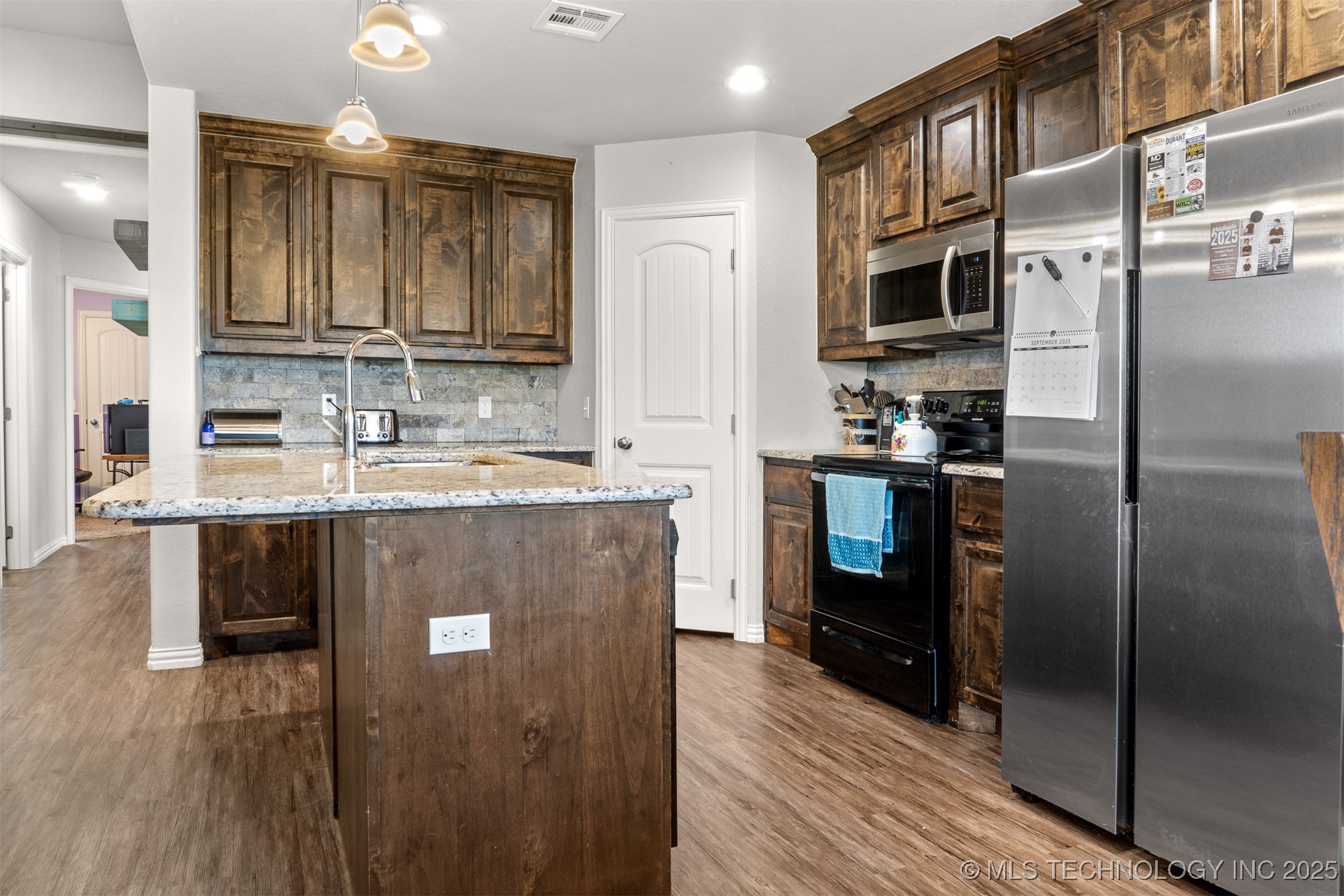 3400 Lazy Lane Property Photo 13