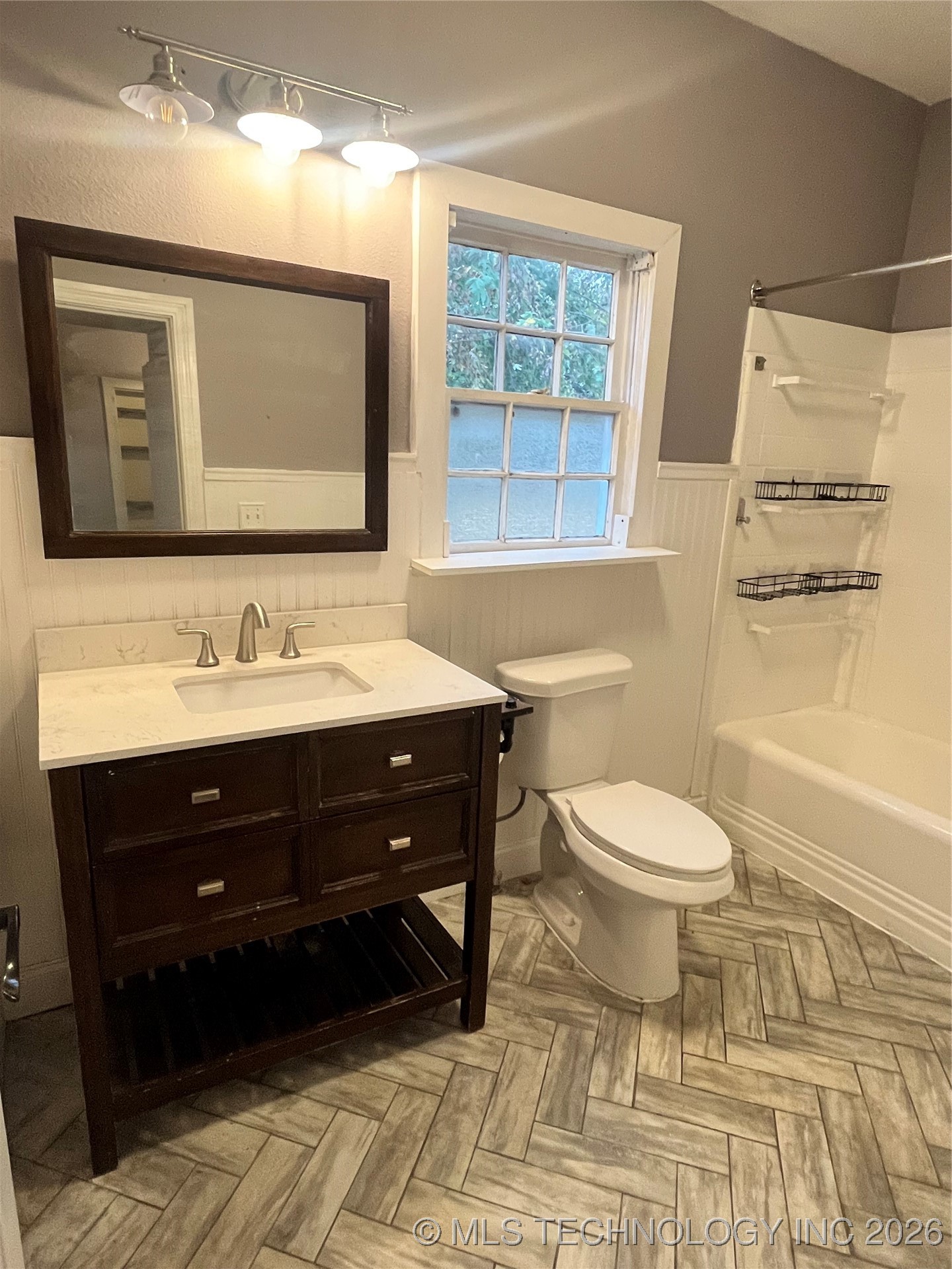 1210 N Wolfe Lane Property Photo 11