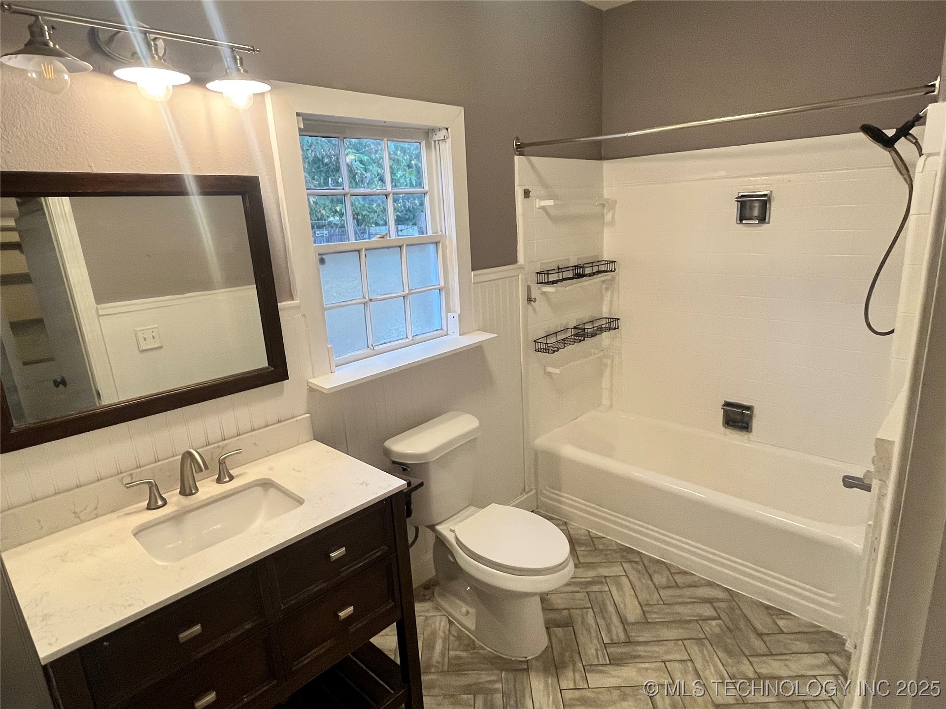 1210 N Wolfe Lane Property Photo 12