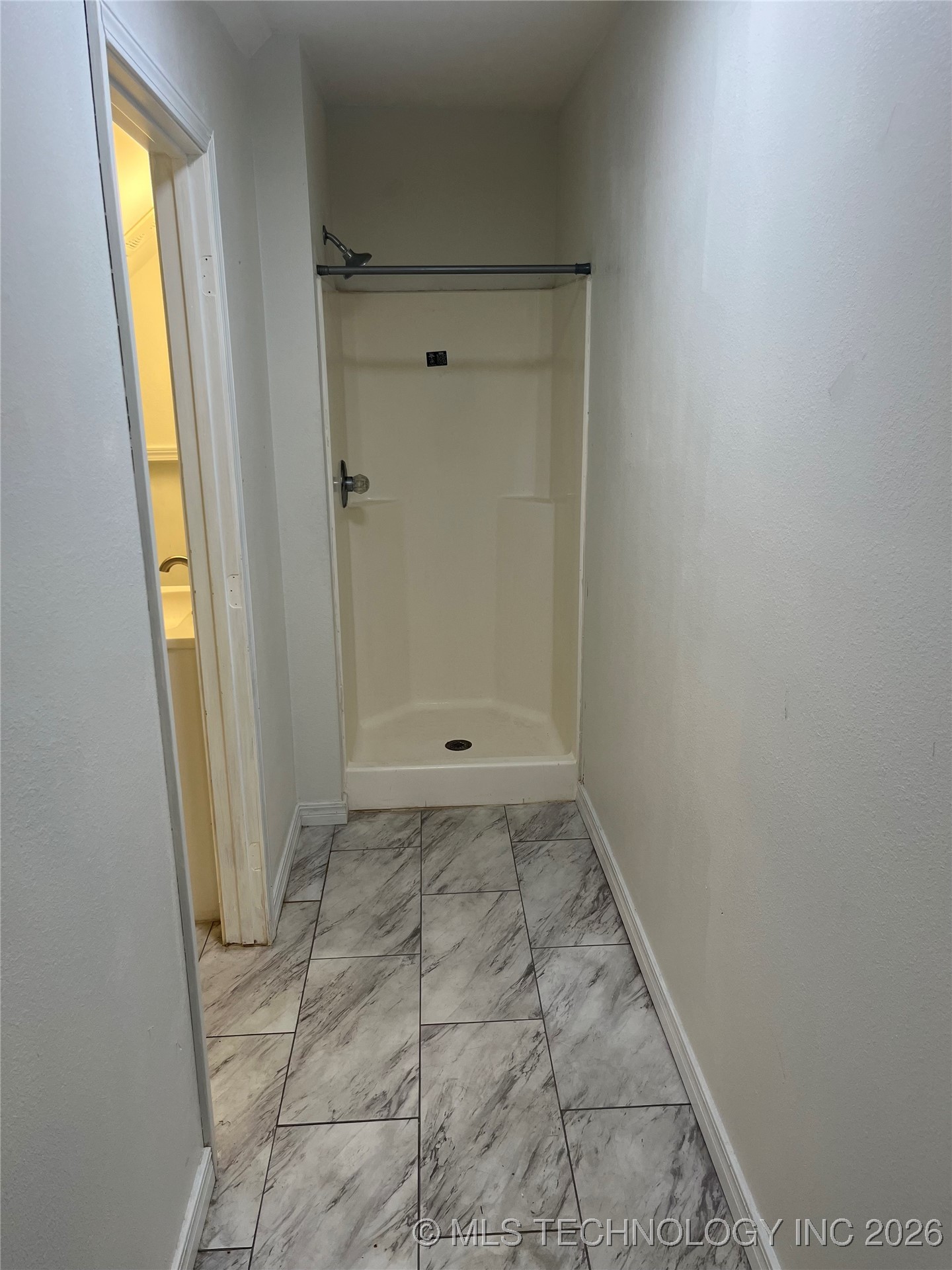 1210 N Wolfe Lane Property Photo 23