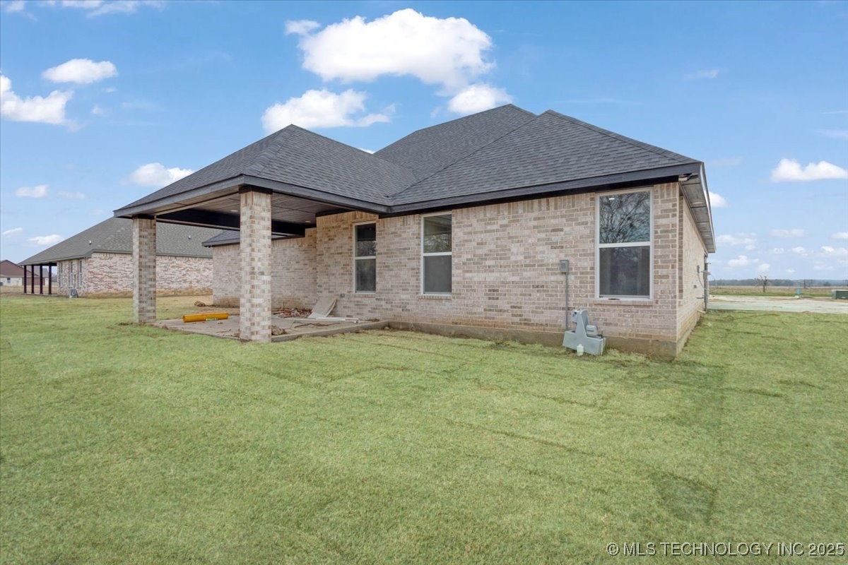 300 Sunset Way Property Photo 5