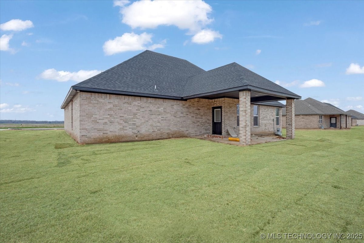 300 Sunset Way Property Photo 7