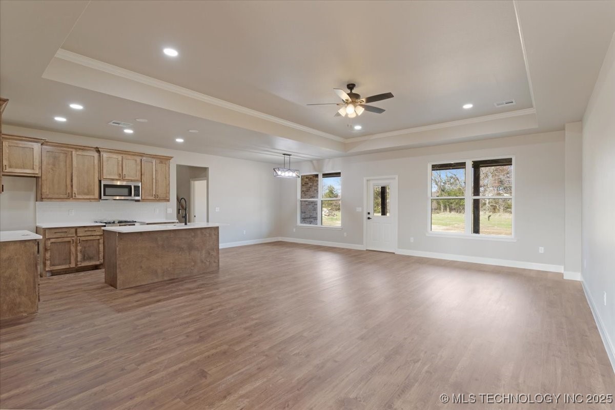 280 Sunset Way Property Photo 2