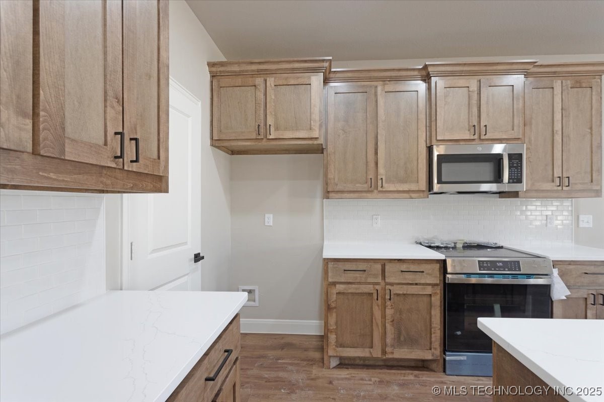 280 Sunset Way Property Photo 15