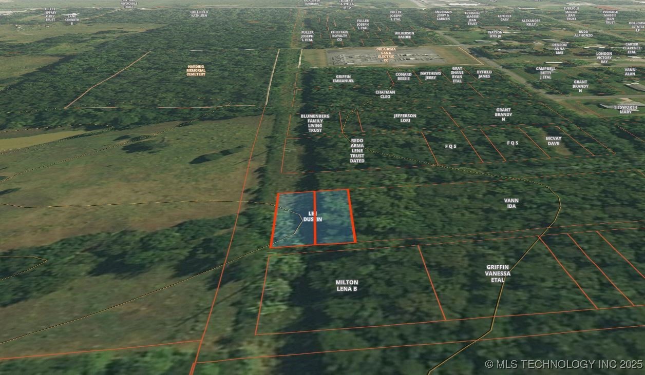 01 Reeves Avenue Property Photo 5