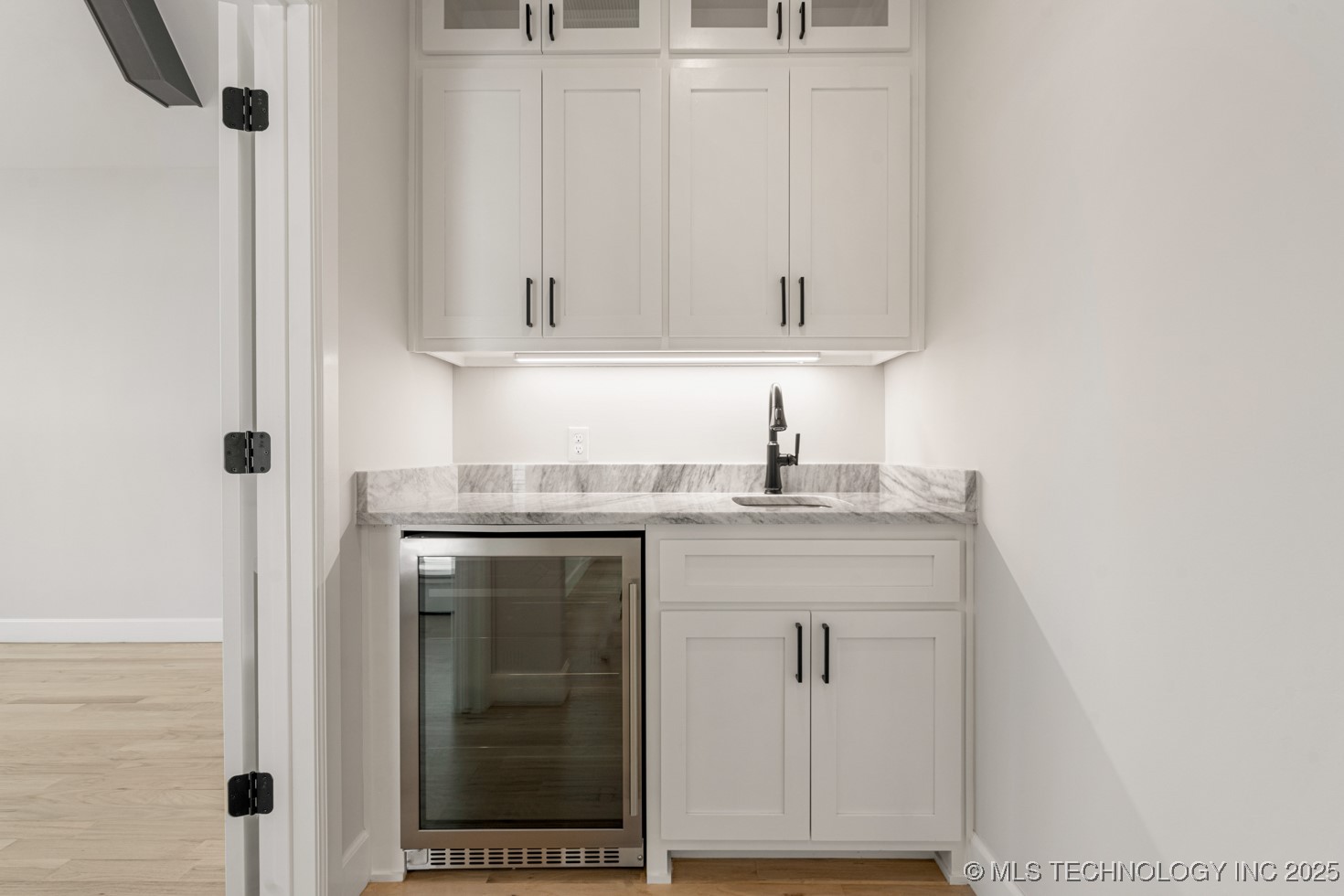 12806 S Irvington Avenue Property Photo 21