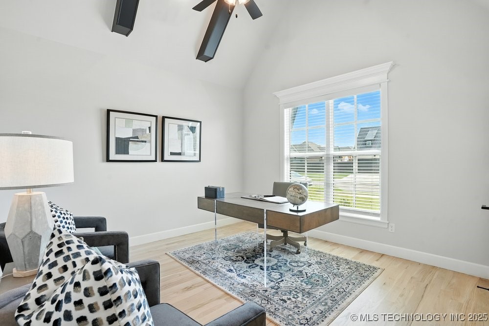 12714 S Irvington Avenue Property Photo 5