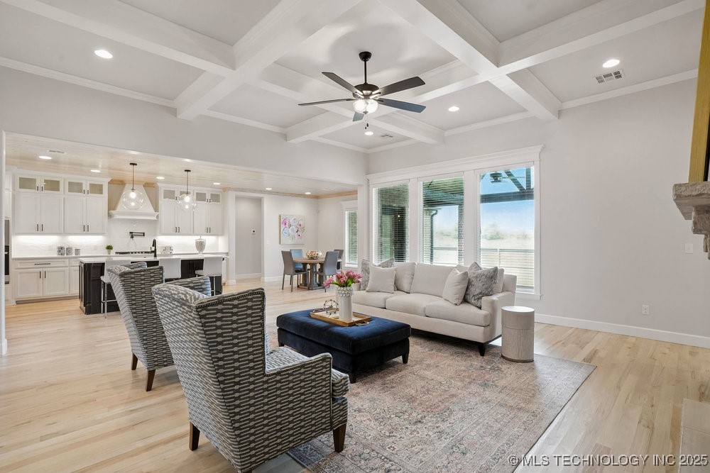 12714 S Irvington Avenue Property Photo 11