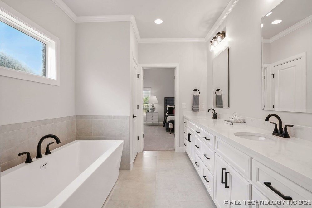 12714 S Irvington Avenue Property Photo 37