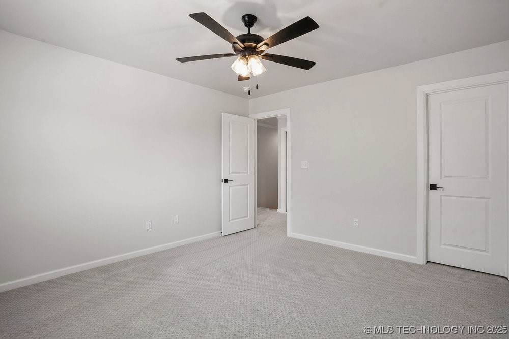 12714 S Irvington Avenue Property Photo 46