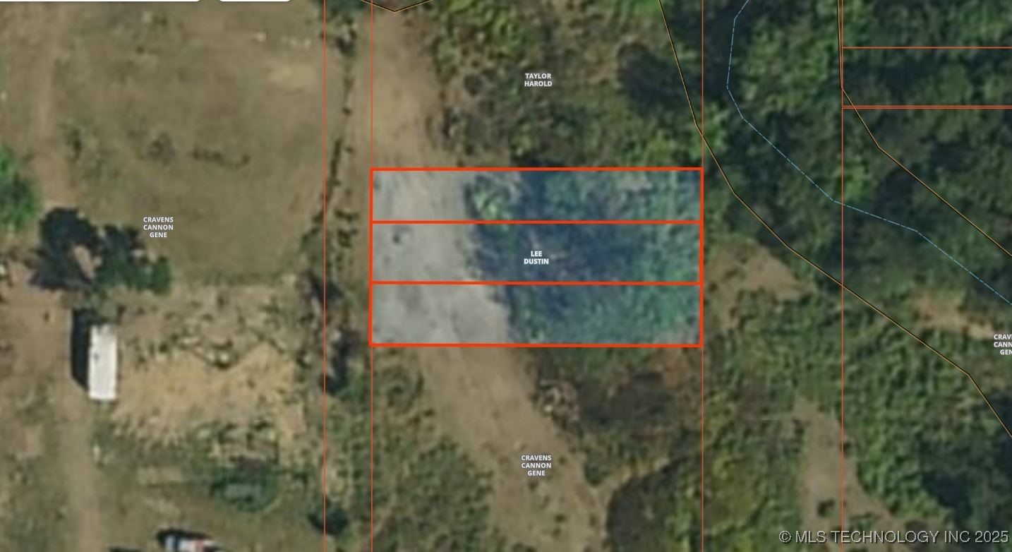 17 Apache Street Property Photo 1