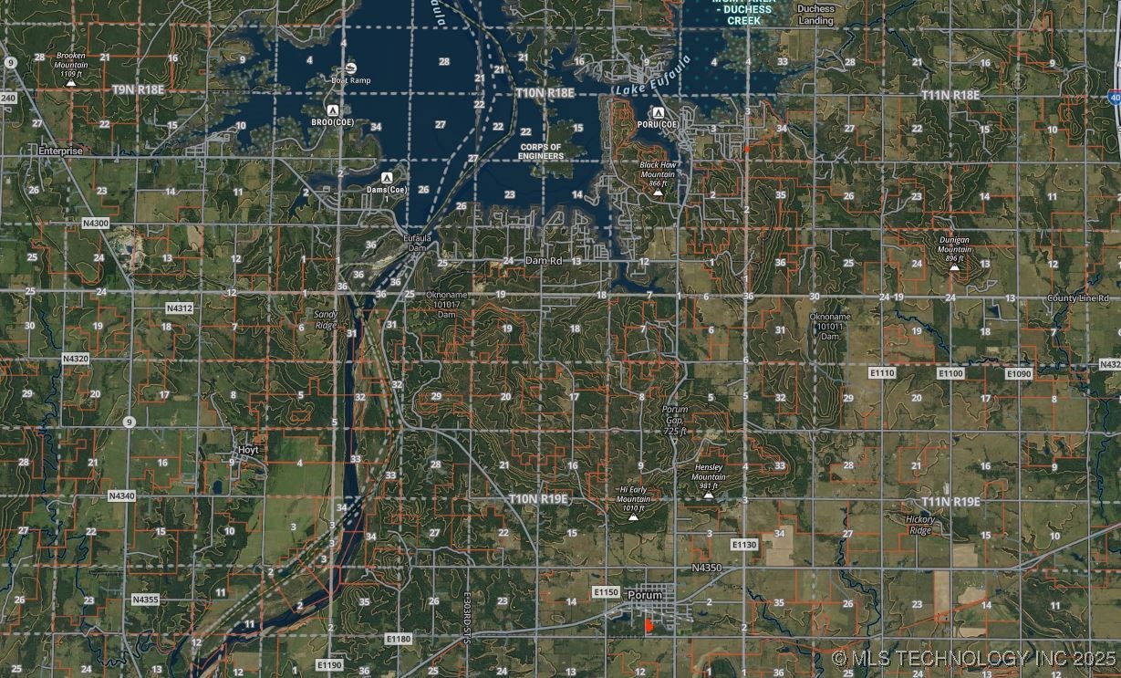 13 Peoria Street Property Photo 6