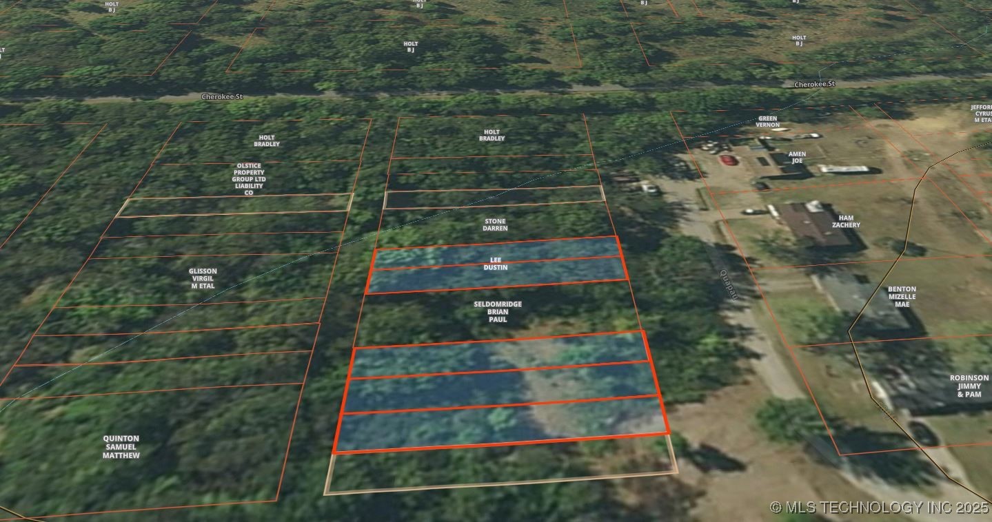 8 Quapaw Street Property Photo 4