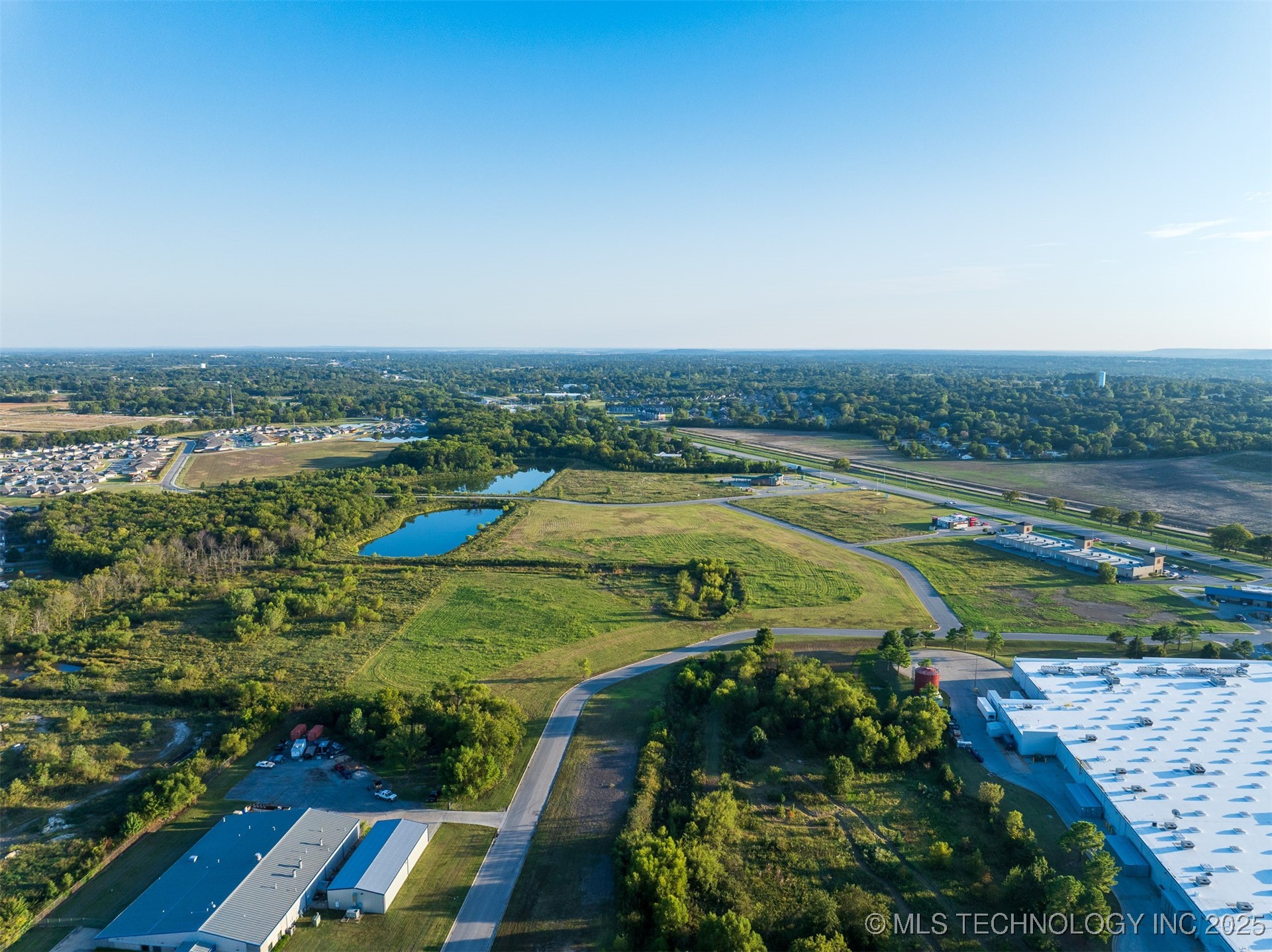 05 S 272nd East Avenue Property Photo 37