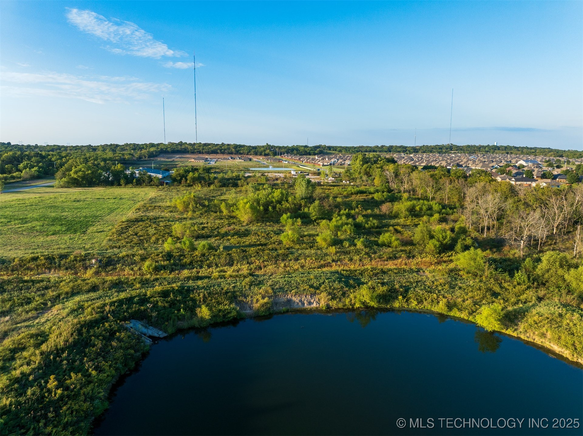 05 S 272nd East Avenue Property Photo 41