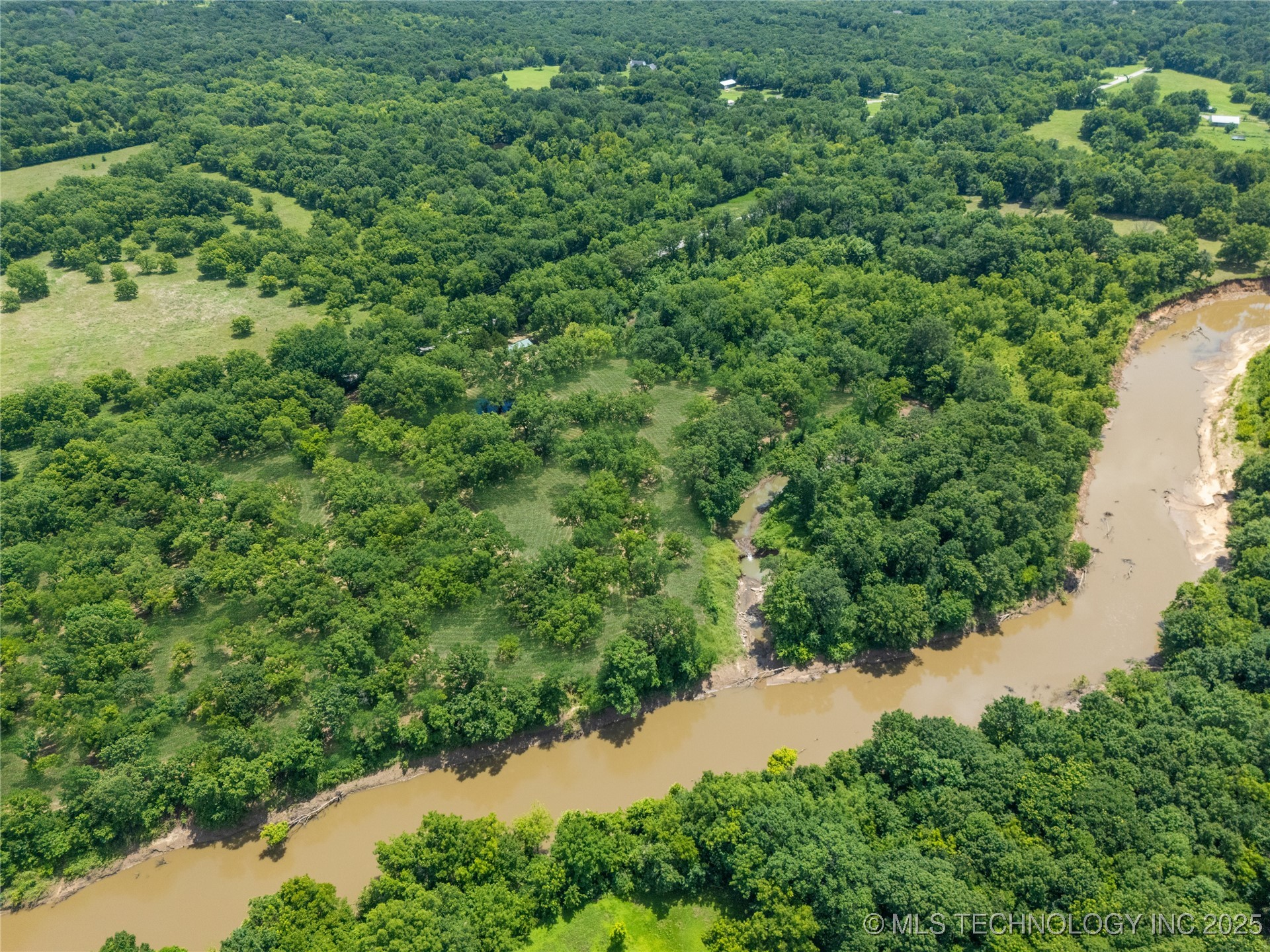 17104 S 129th East Avenue Property Photo 6