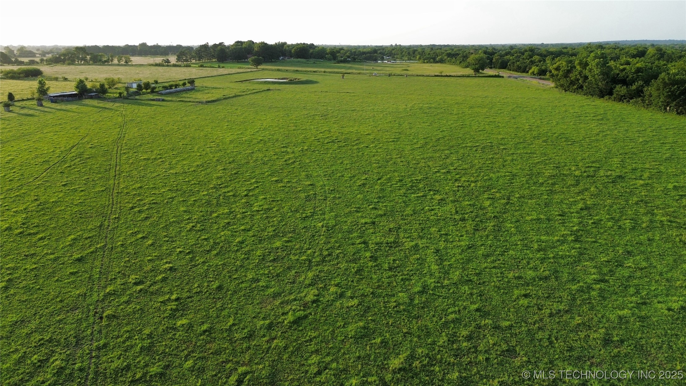 30400 E 760 Road Property Photo 14