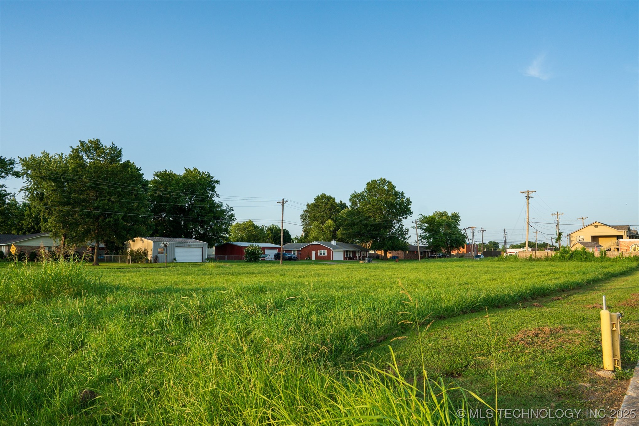 1 Ash Avenue Property Photo 19