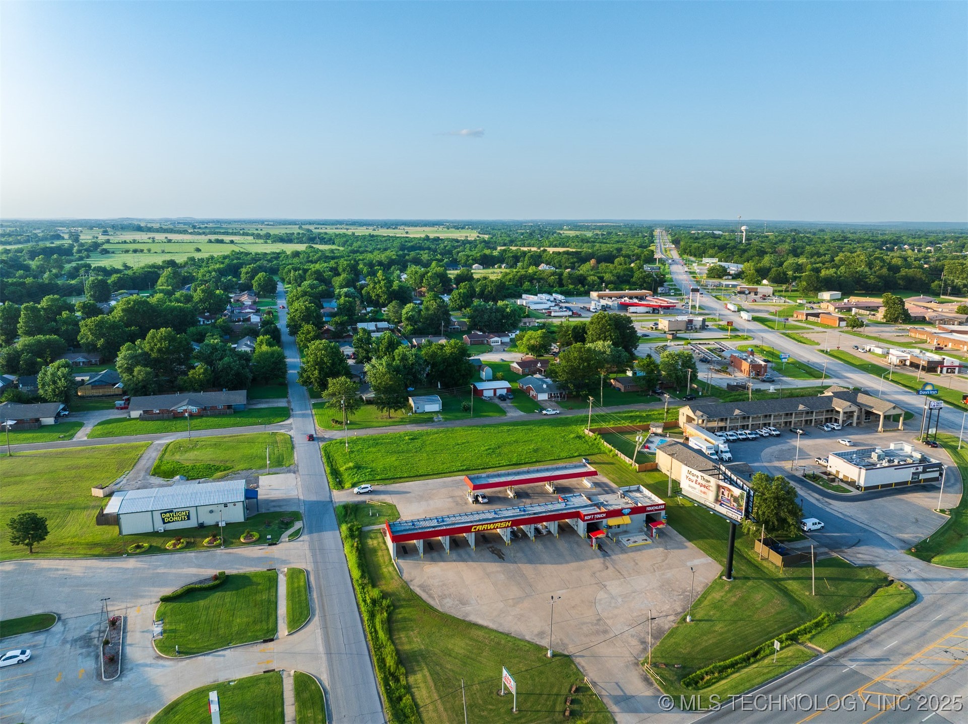 1 Ash Avenue Property Photo 25