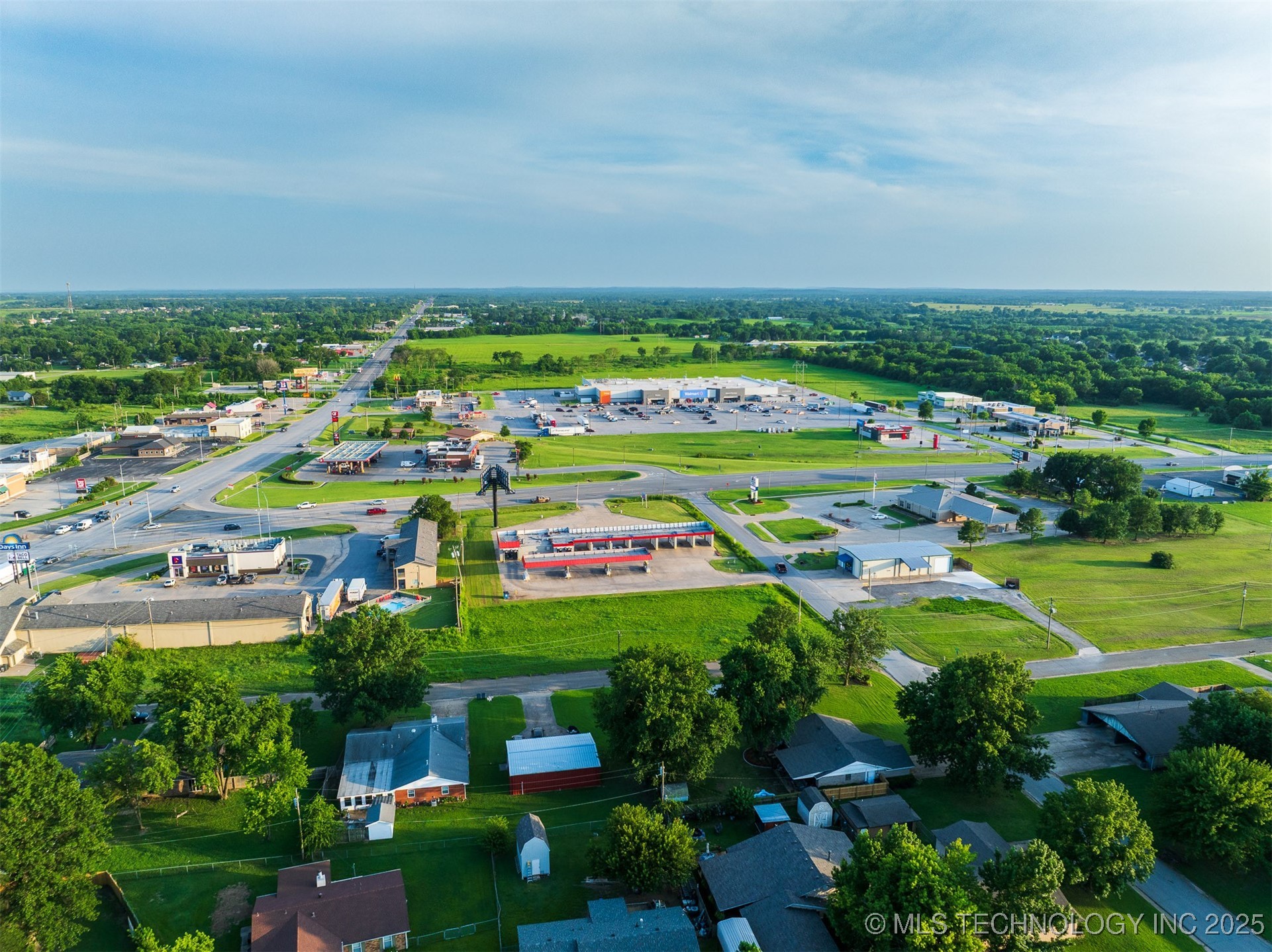 1 Ash Avenue Property Photo 35