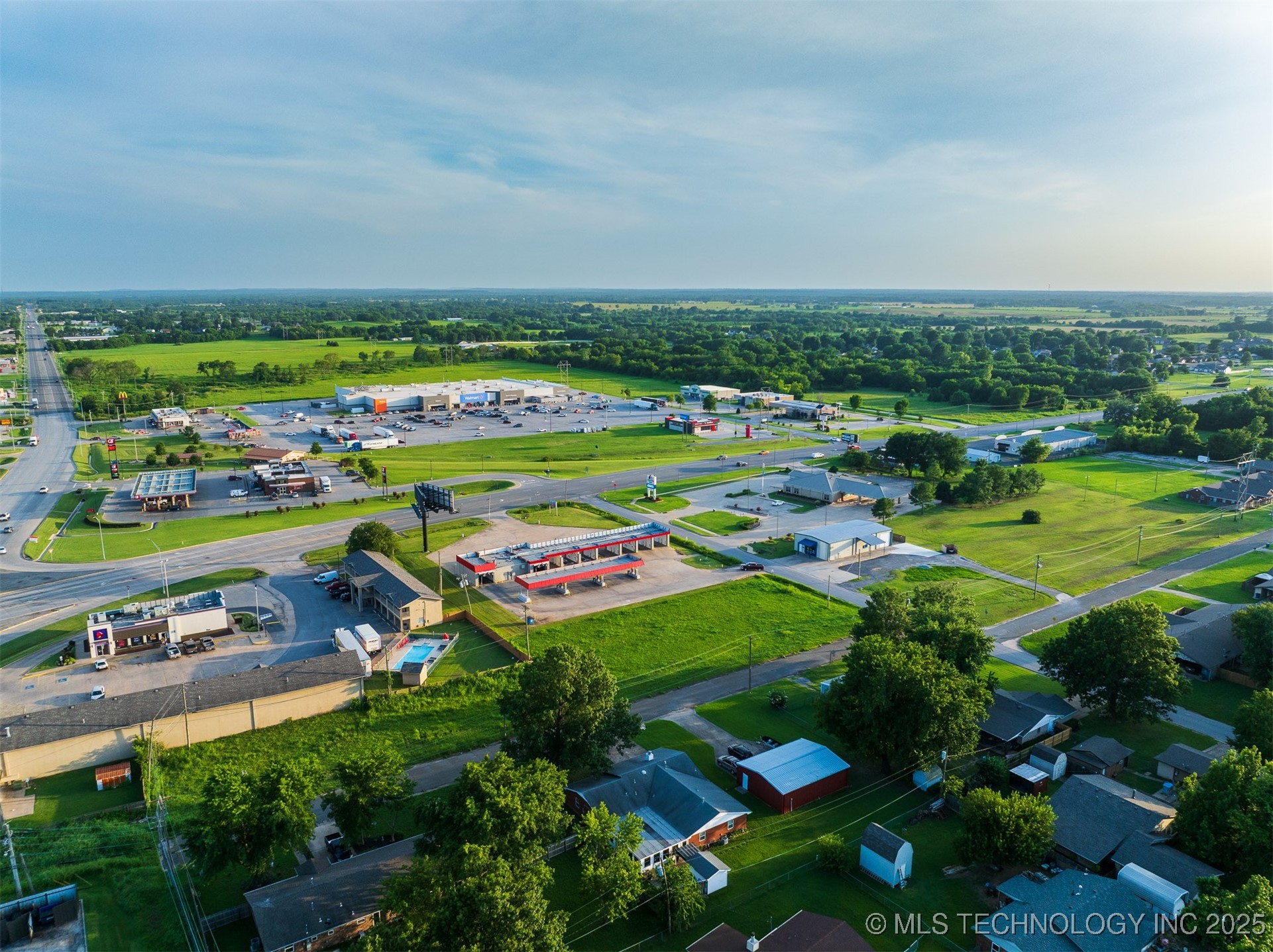 1 Ash Avenue Property Photo 36