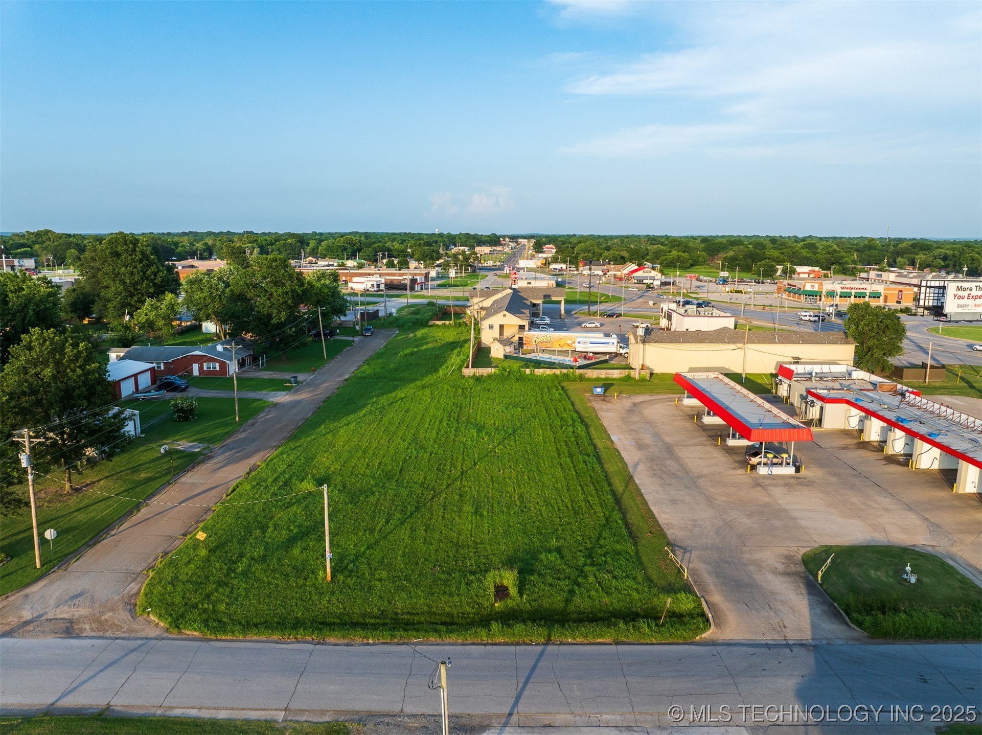 1 Ash Avenue Property Photo 53