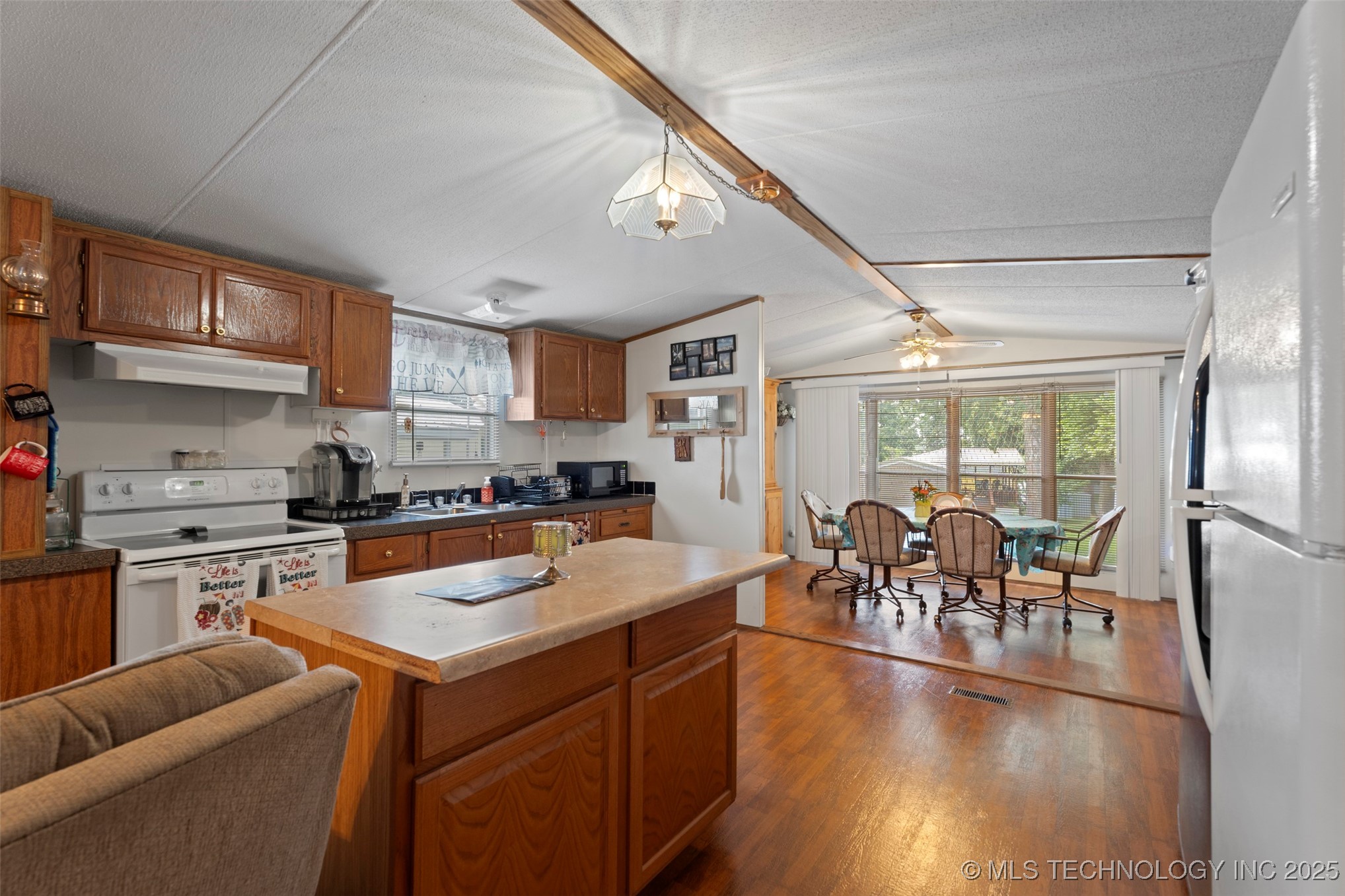 25510 S 605 Road Property Photo 9