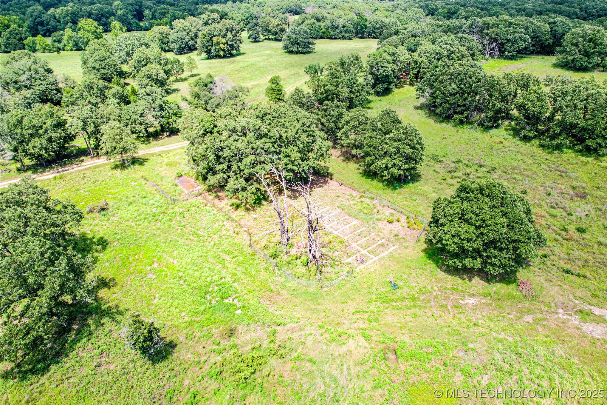 0000 S 465th West Avenue Property Photo 6