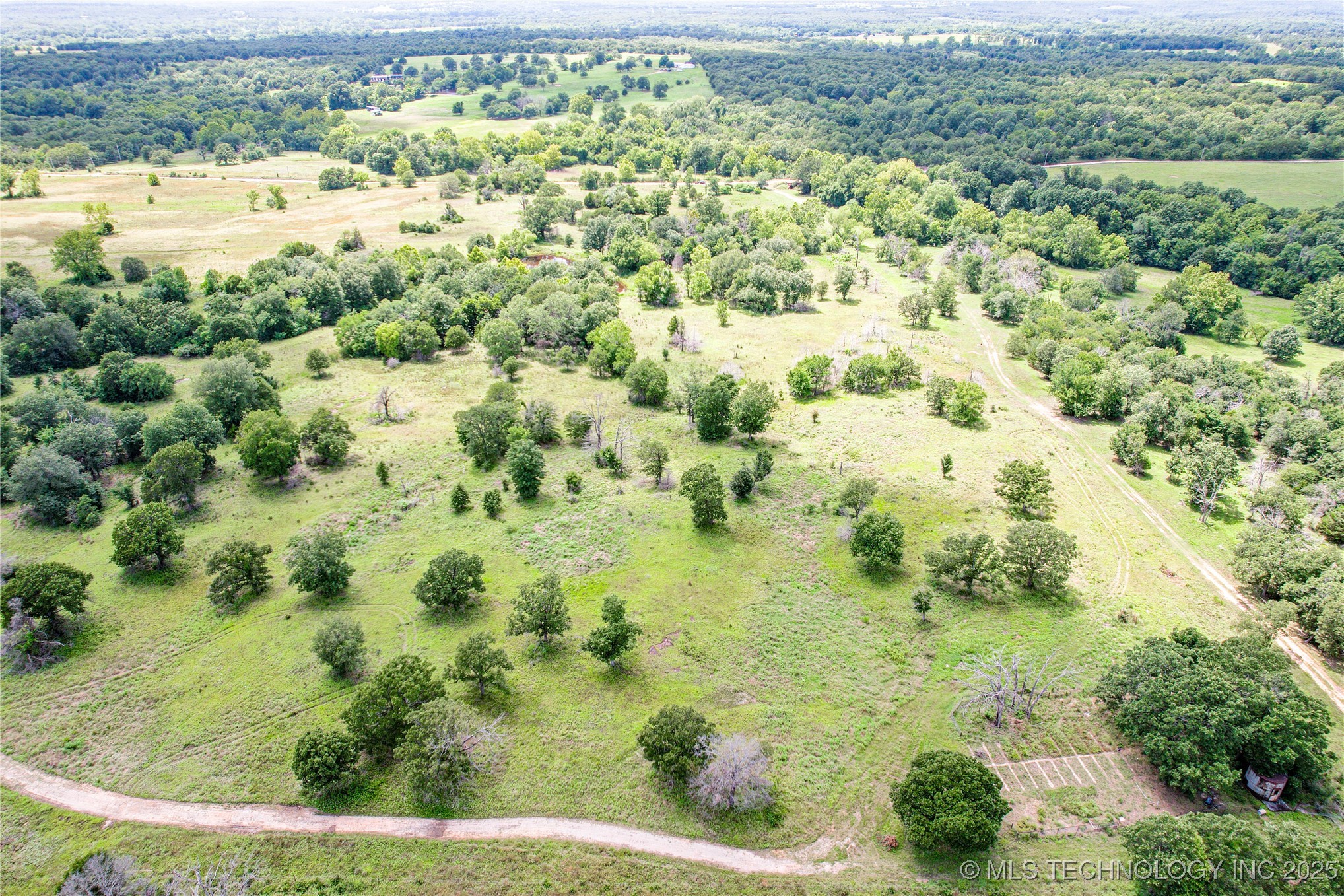 0000 S 465th West Avenue Property Photo 7