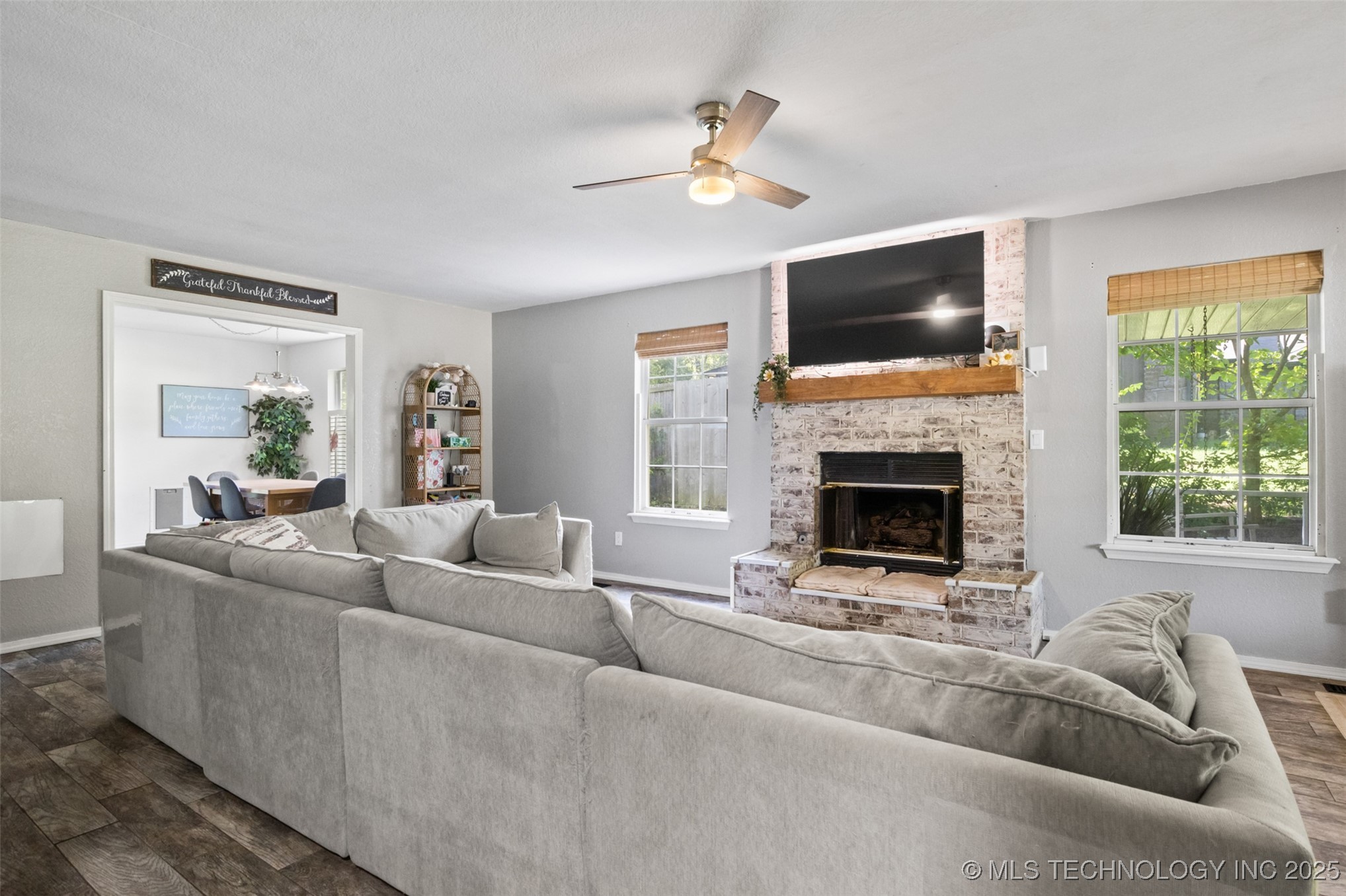 11801 S 266th East Avenue Property Photo 8